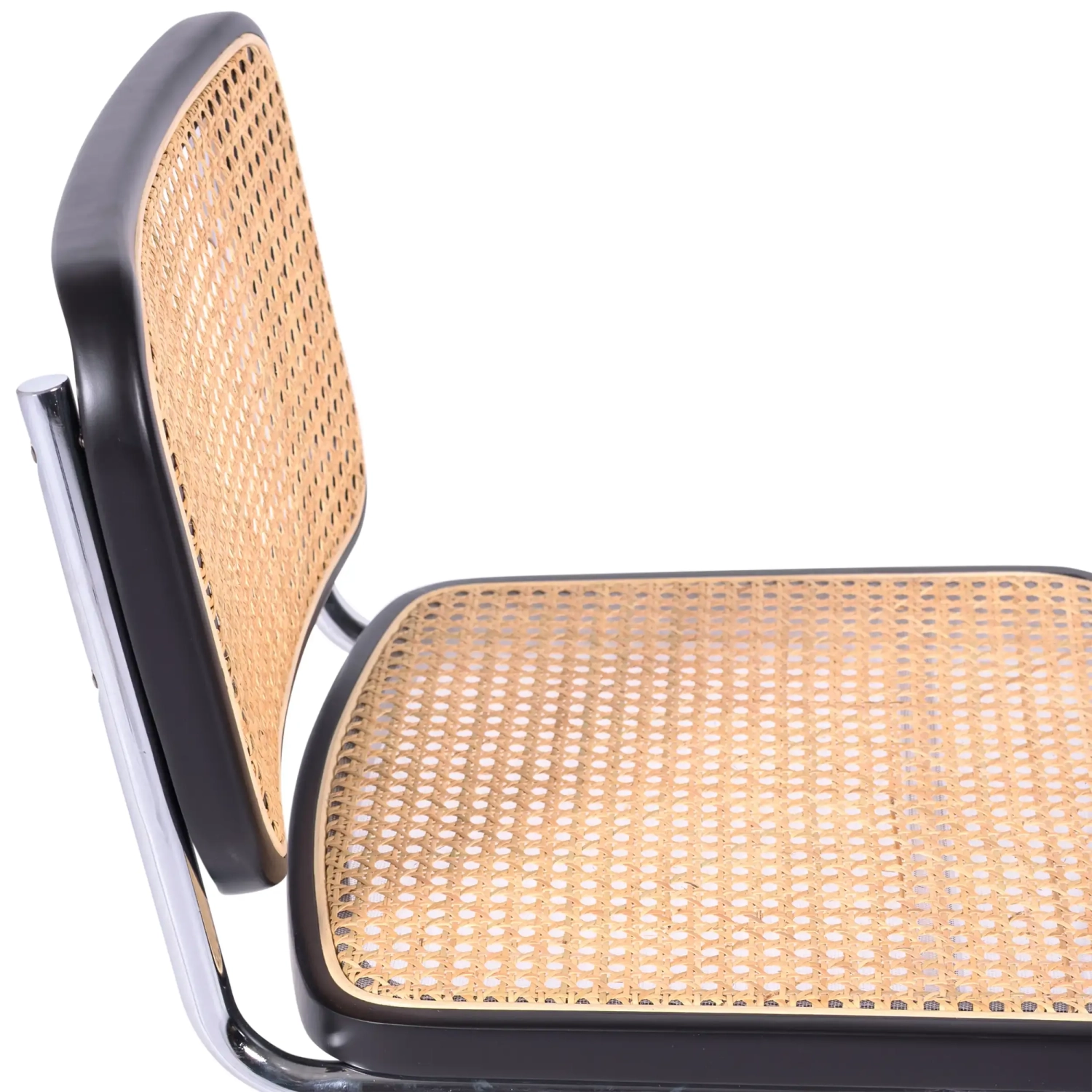 Krzesło Cesca niedrogie krzesło wykonane ze stali, buku i rattanu 🪑 | Mueble Design