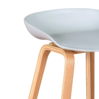 75cm Nordic Stool in Beech Wood - Mueble Design