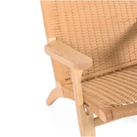 Cadeirão Catani CH25 | Design escandinavo em freixo e corda natural