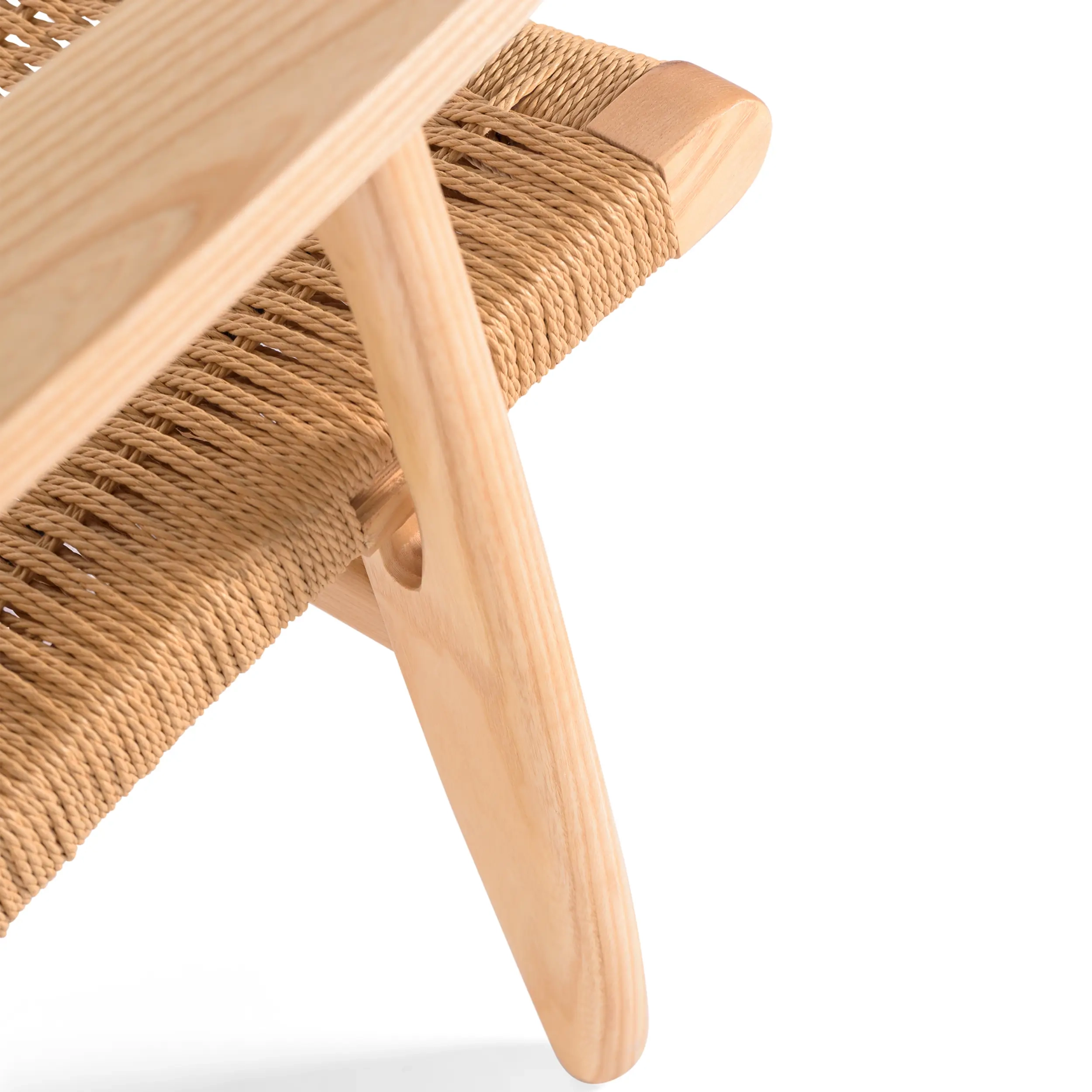 Poltrona Catani CH25 | Design scandinavo in frassino e corda naturale