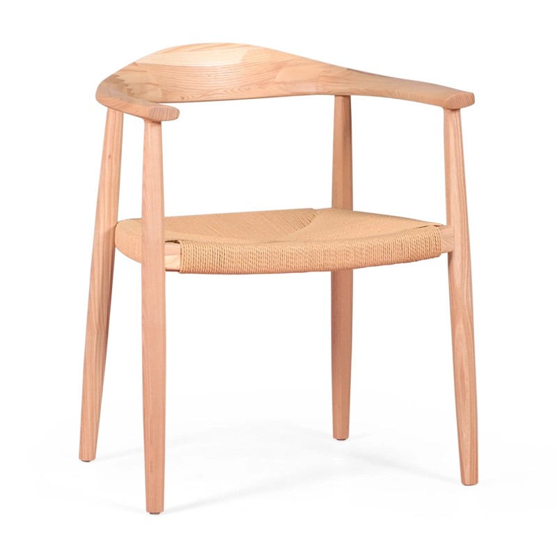 Hans J. Wegnerin tuolin jäljennös tuhkapuusta
