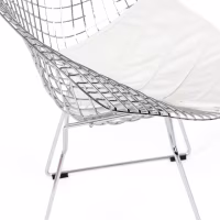 Replica della sedia Diamond in acciaio cromato e cuscino in similpelle - Collezione Bertoia