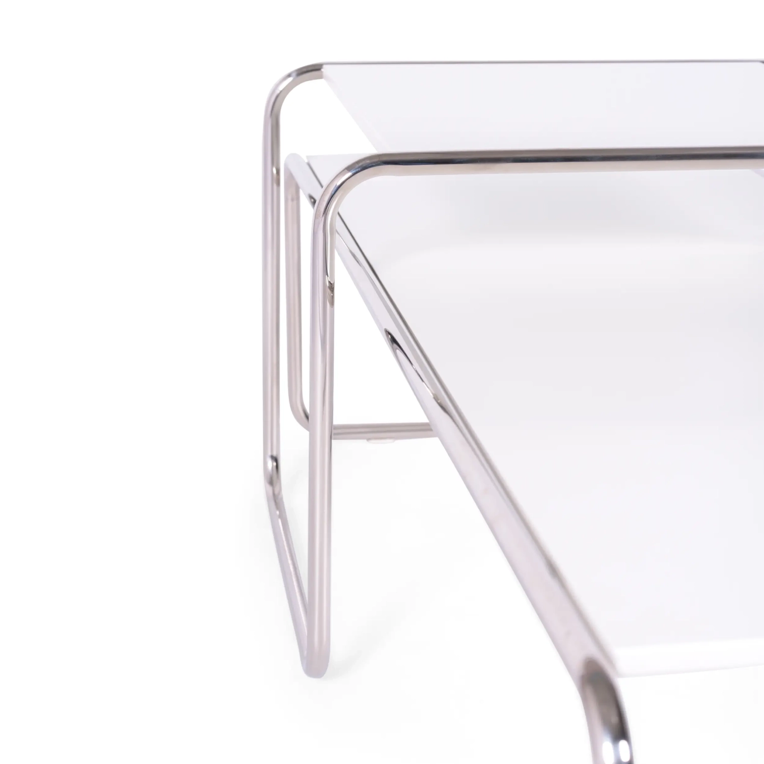 Inspiration set Tables Laccio Breuer | Bauhaus Design | Coffee and side tables