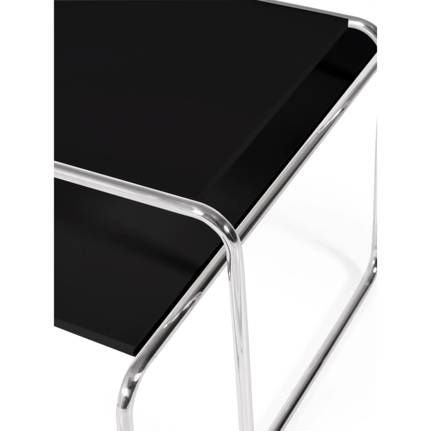 Inspiratie set Tafels Laccio Breuer | Bauhaus Design | Salon- & Bijzettafels