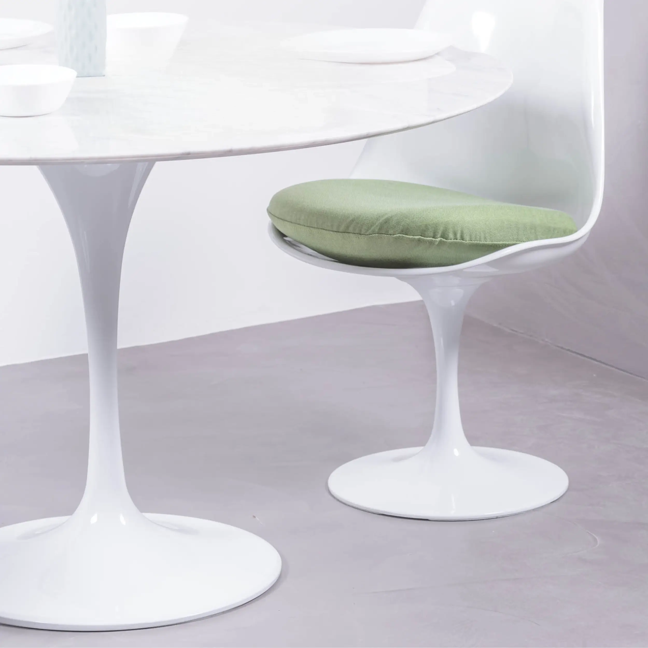 Ispirazione Tavolo design Tulip 120Ø in Marmo Carrara - Mobilie Design