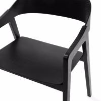 Sedia nordica in rovere con braccioli Soho | Design minimalista scandinavo