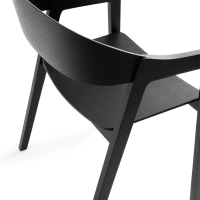 Cadeira de carvalho nórdico com braços Soho | Design minimalista escandinavo