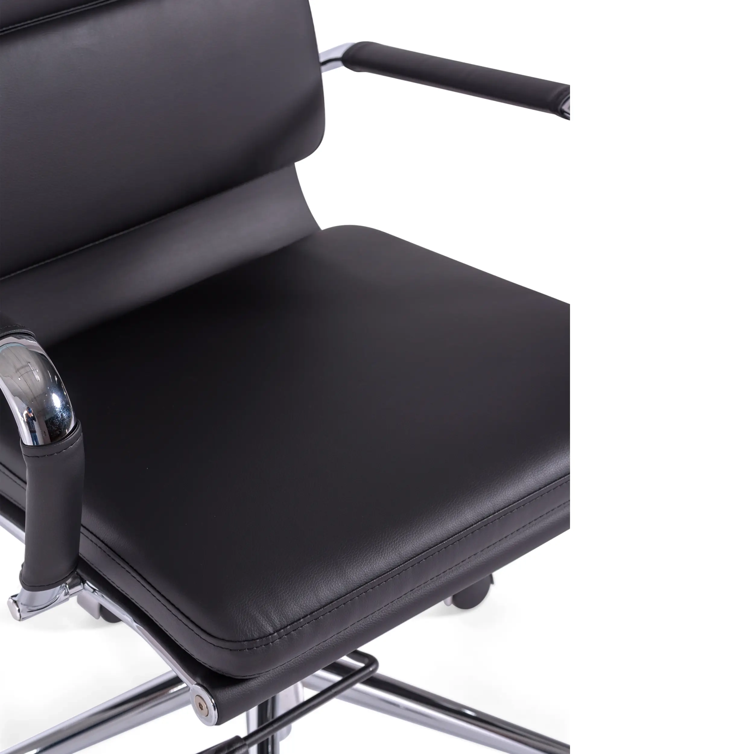 Sedia da ufficio moderna rivestita in similpelle | Comfort e stile professionale