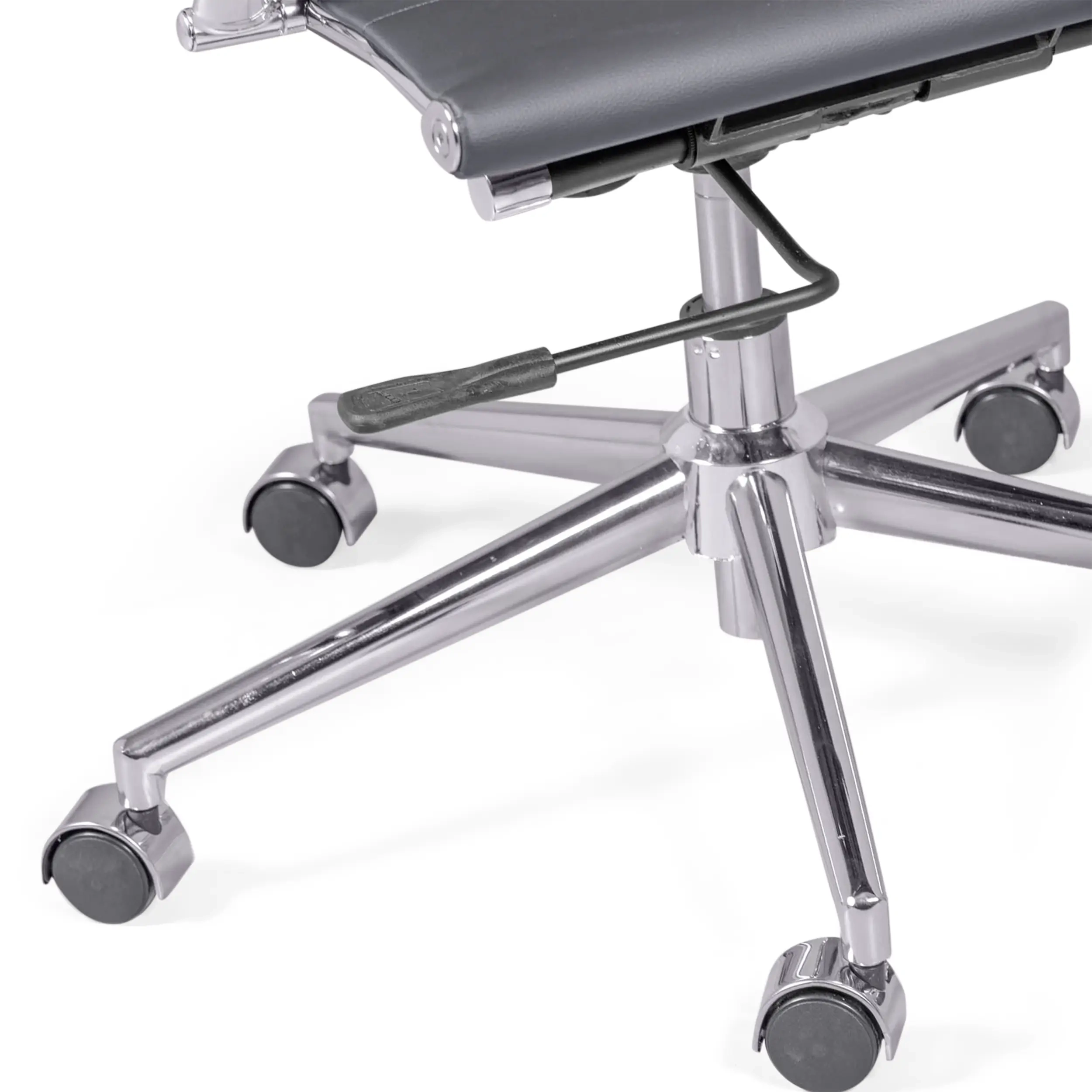 Sedia da ufficio operativa con schienale alto | Ergonomia e design moderno in similpelle