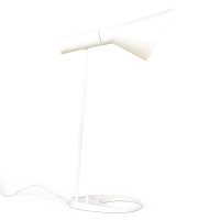 Lámpara de sobremesa Jhon | Diseño inspirado en Arne Jacobsen en acero