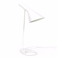 Lampada da tavolo Jhon | Design ispirato ad Arne Jacobsen in acciaio
