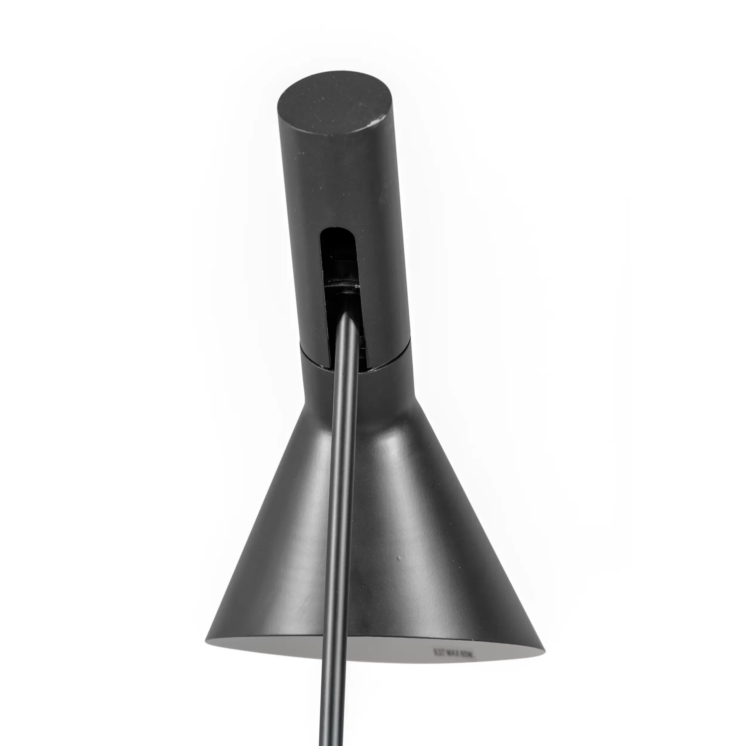 Jhon floor lamp | Design inspired by Arne Jacobsen in steel