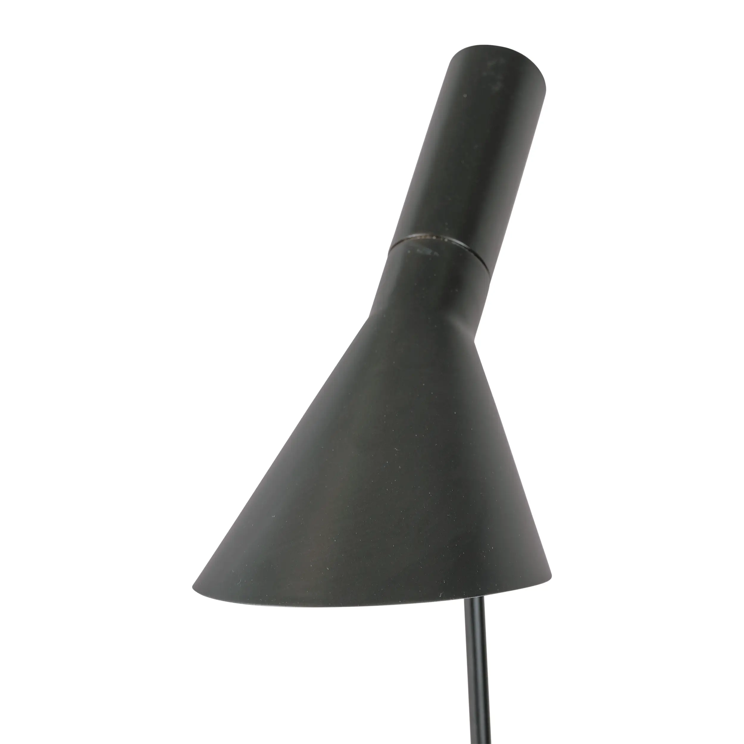 Lampada da terra Jhon | Design ispirato ad Arne Jacobsen in acciaio