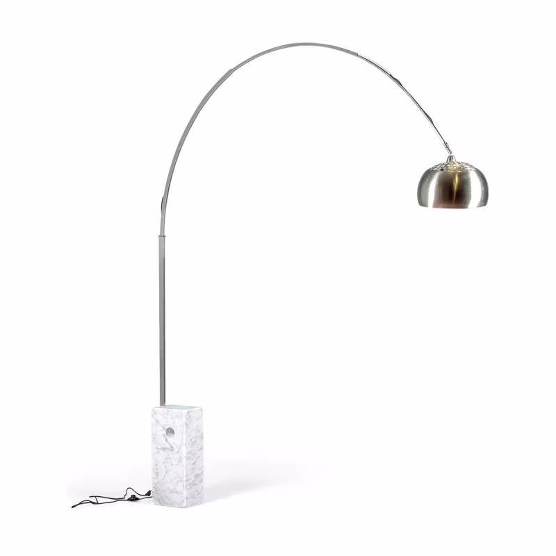 Lampadario Manhattan in acciaio e marmo di Carrara | Illuminazione moderna di design