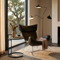 Emola Stol i italienskt läder : Modern fåtölj i premiumdesign