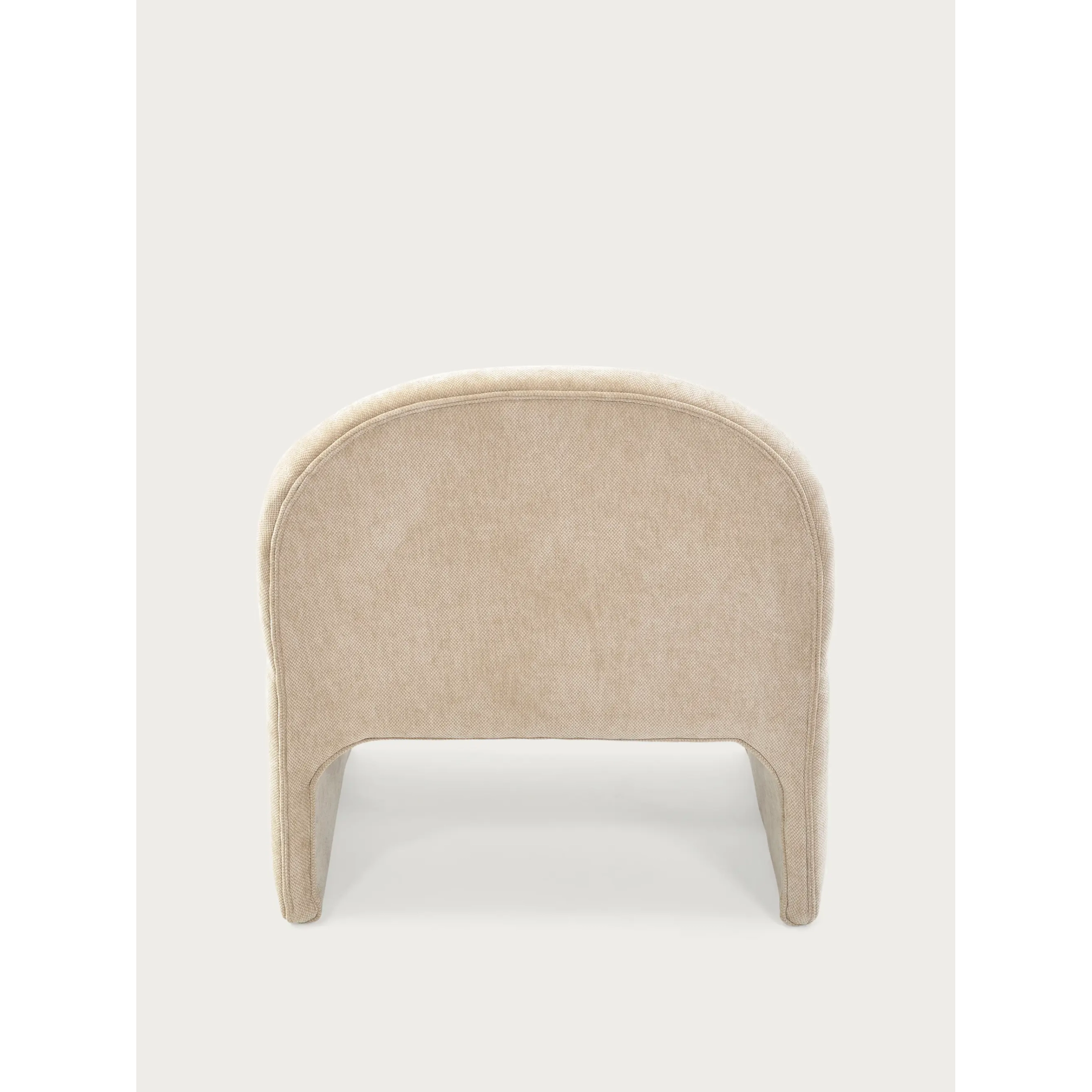Poltrona imbottita di design Basel, stile minimalista e confortevole