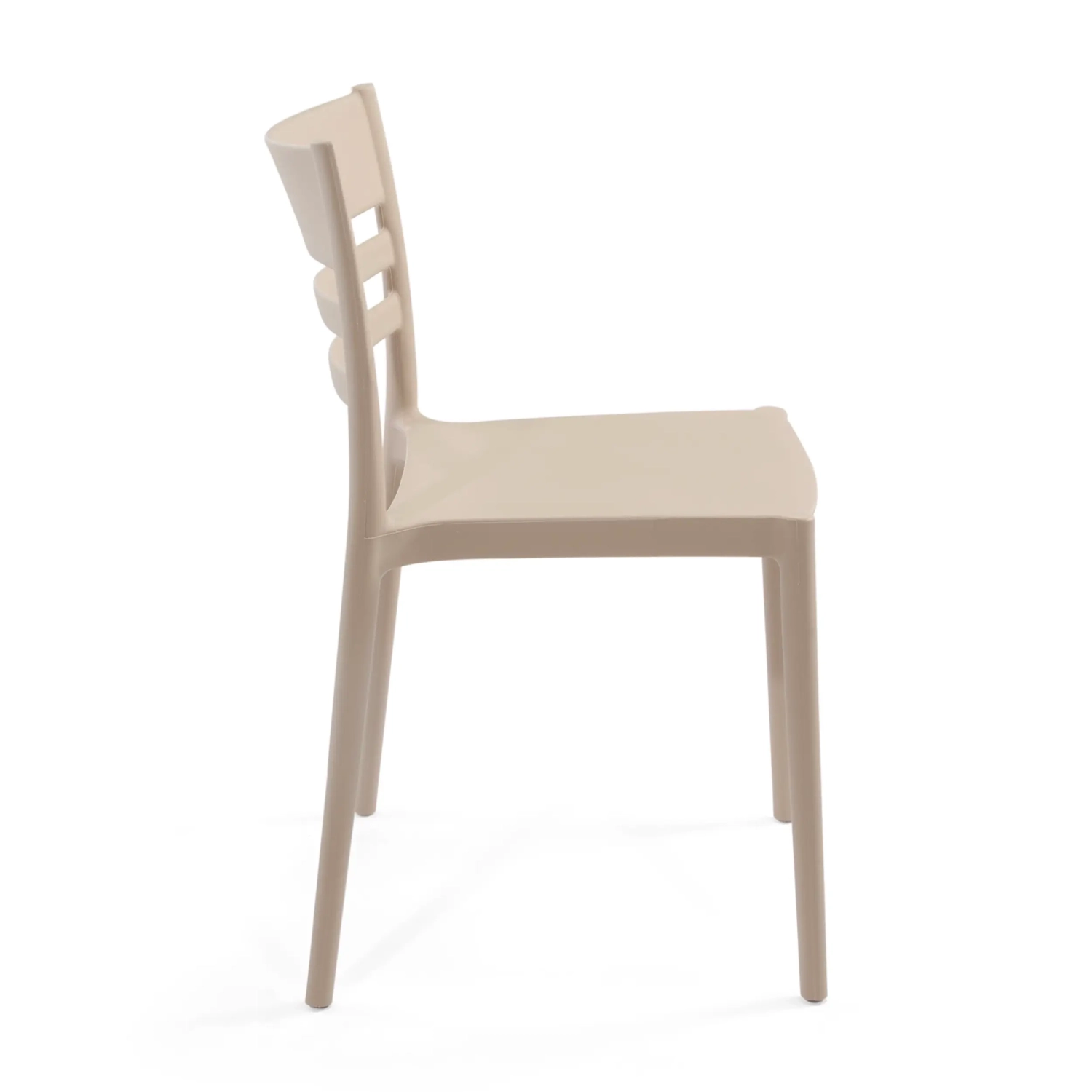 Chaise empilable en polypropylène pour usage extérieur - Creta
