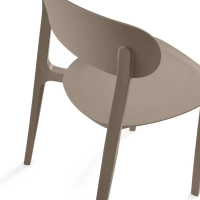 Pinottava polypropeenista valmistettu design-tuoli - Sun