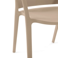 Silla de diseño para exterior e interior - Alpstone