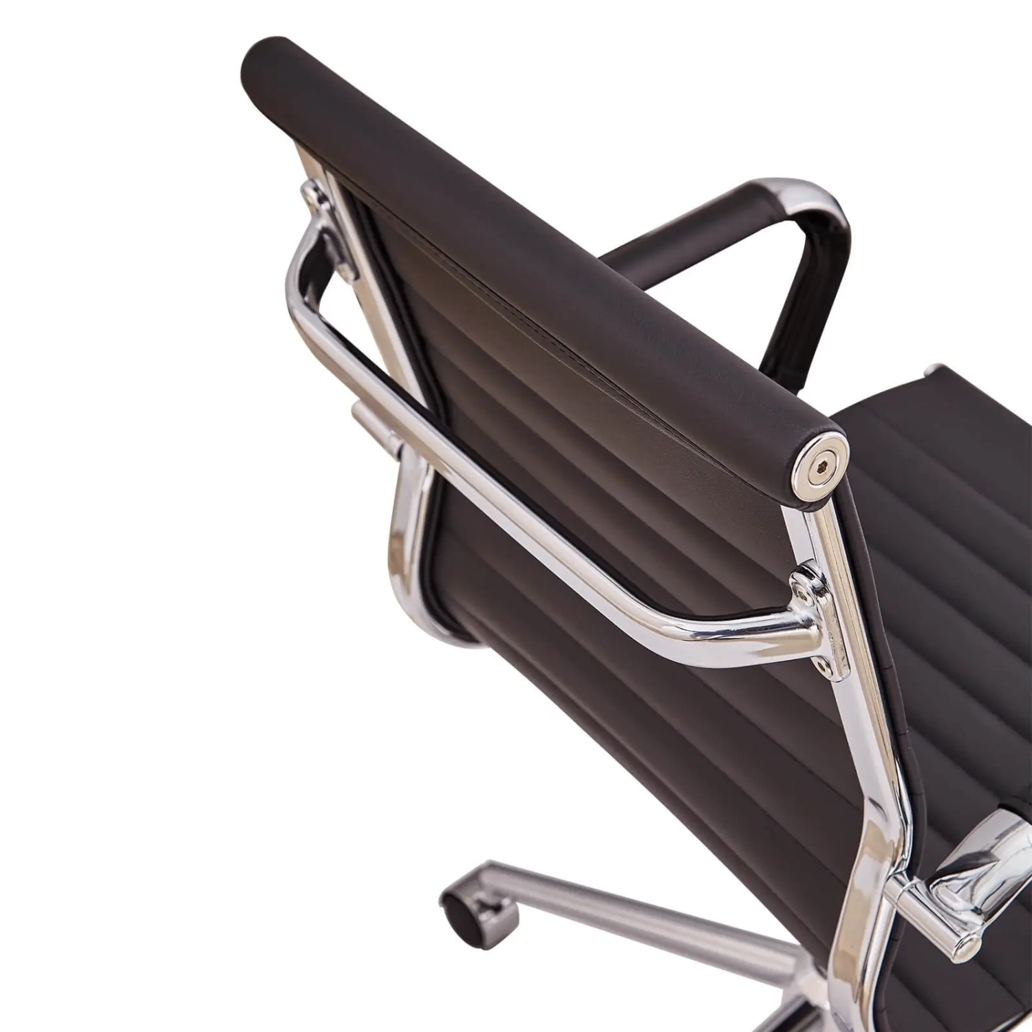 Silla de oficina Task de cuero italiano con respaldo bajo | Estilo y confort