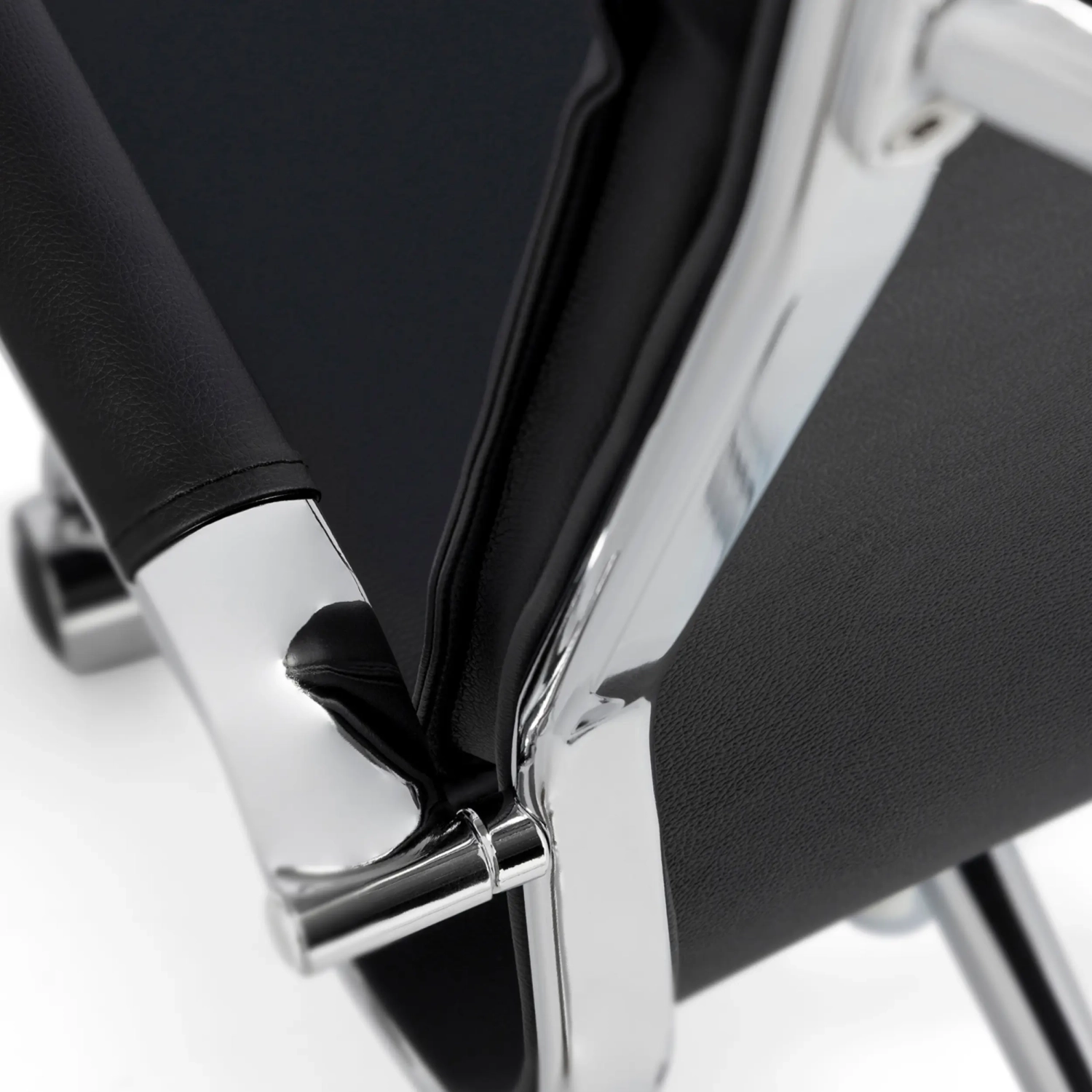 Sedia da ufficio Studio con schienale alto | Sedia da scrivania ergonomica in ecopelle