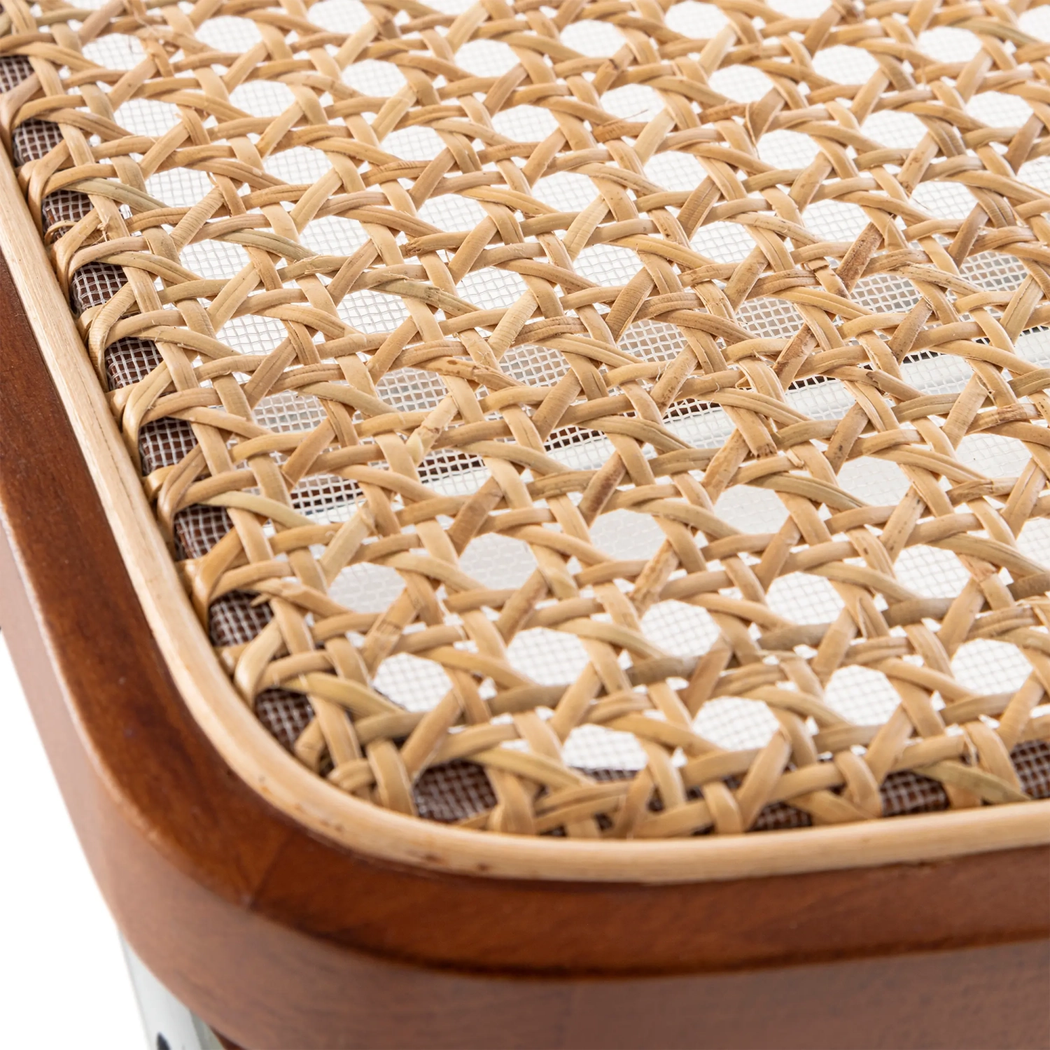Sedia Lucio in rattan naturale con base a sbalzo
