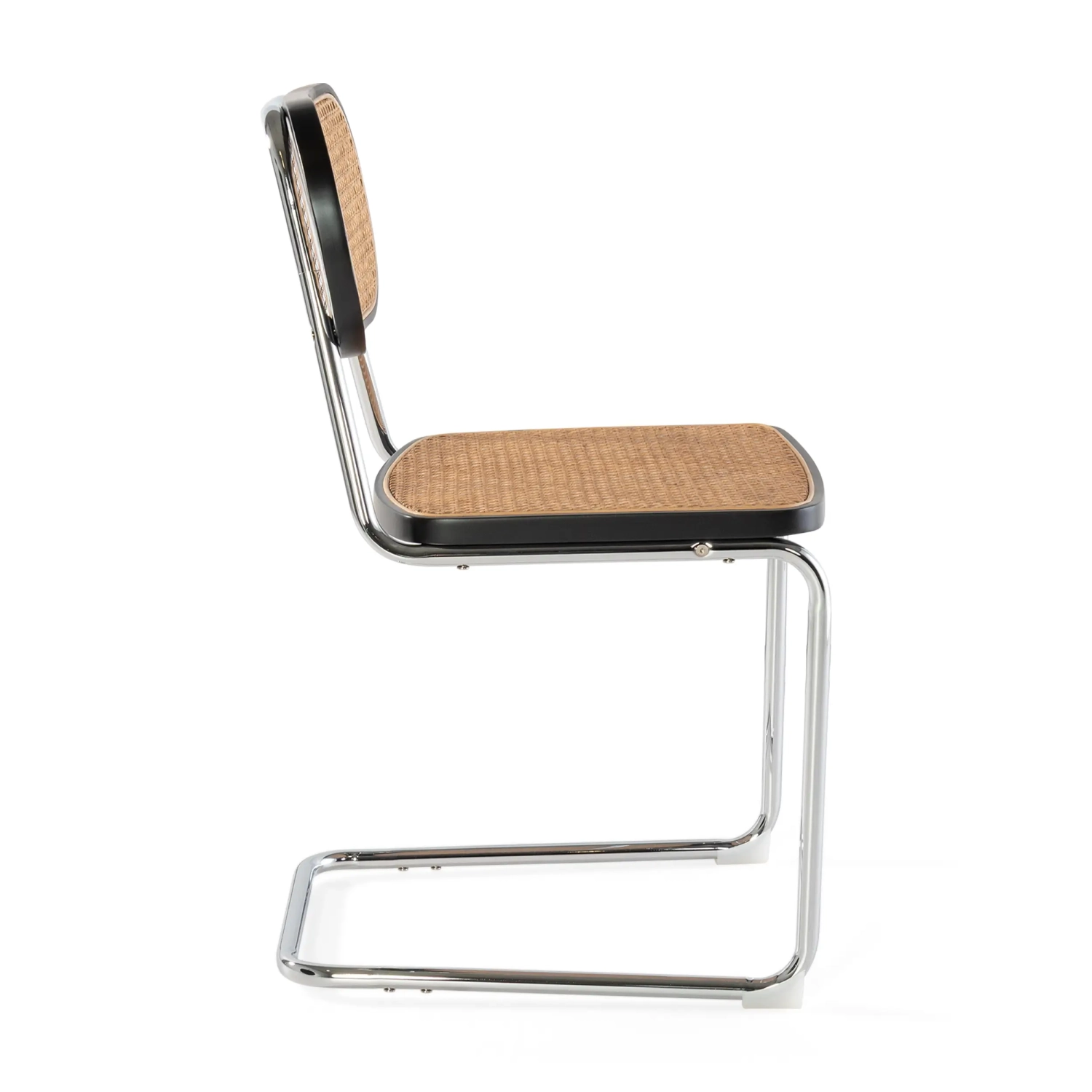 Sedia Lucio in rattan naturale con base a sbalzo