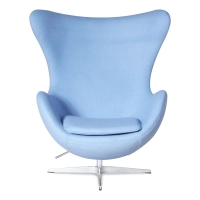 Replika židle Egg v kašmíru od designéra Arne Jacobsen