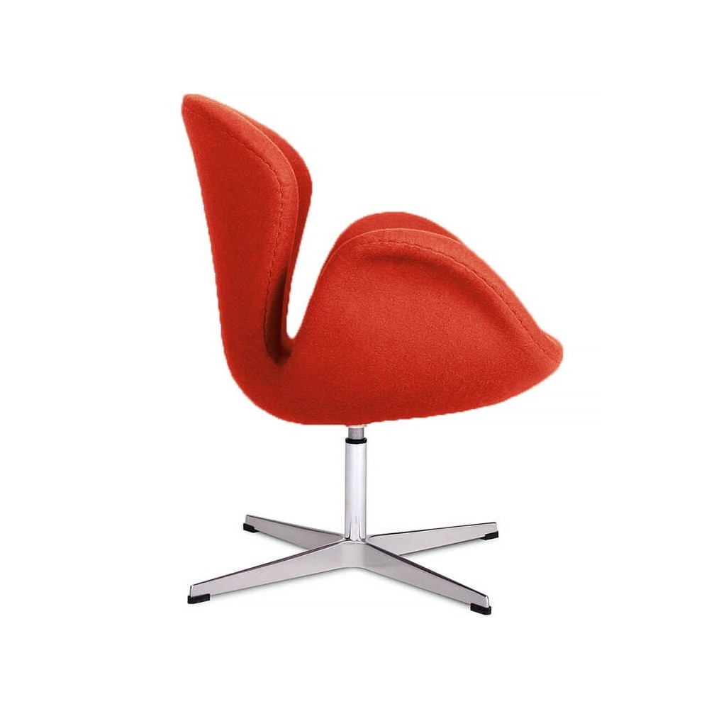 Replica della Swan Chair in cashmere di Arne Jacobsen