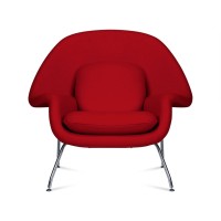 Replica della Womb Chair del designer Eero Saarinen
