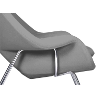 Réplica del sillón Womb Chair del diseñador Eero Saarinen