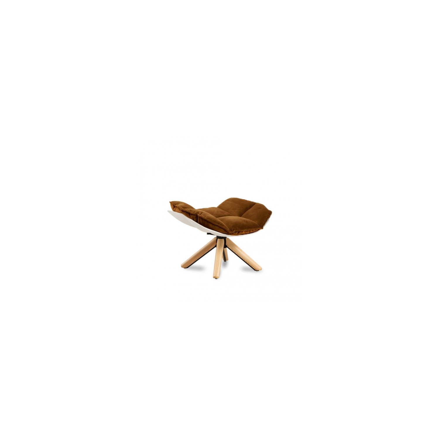 Replika av Design fåtölj Husk Armchair med fotstöd av den magnifika designern Patricia Urquiola