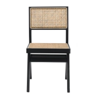 Replica Chandigarh stol av designern Pierre Jeanneret 