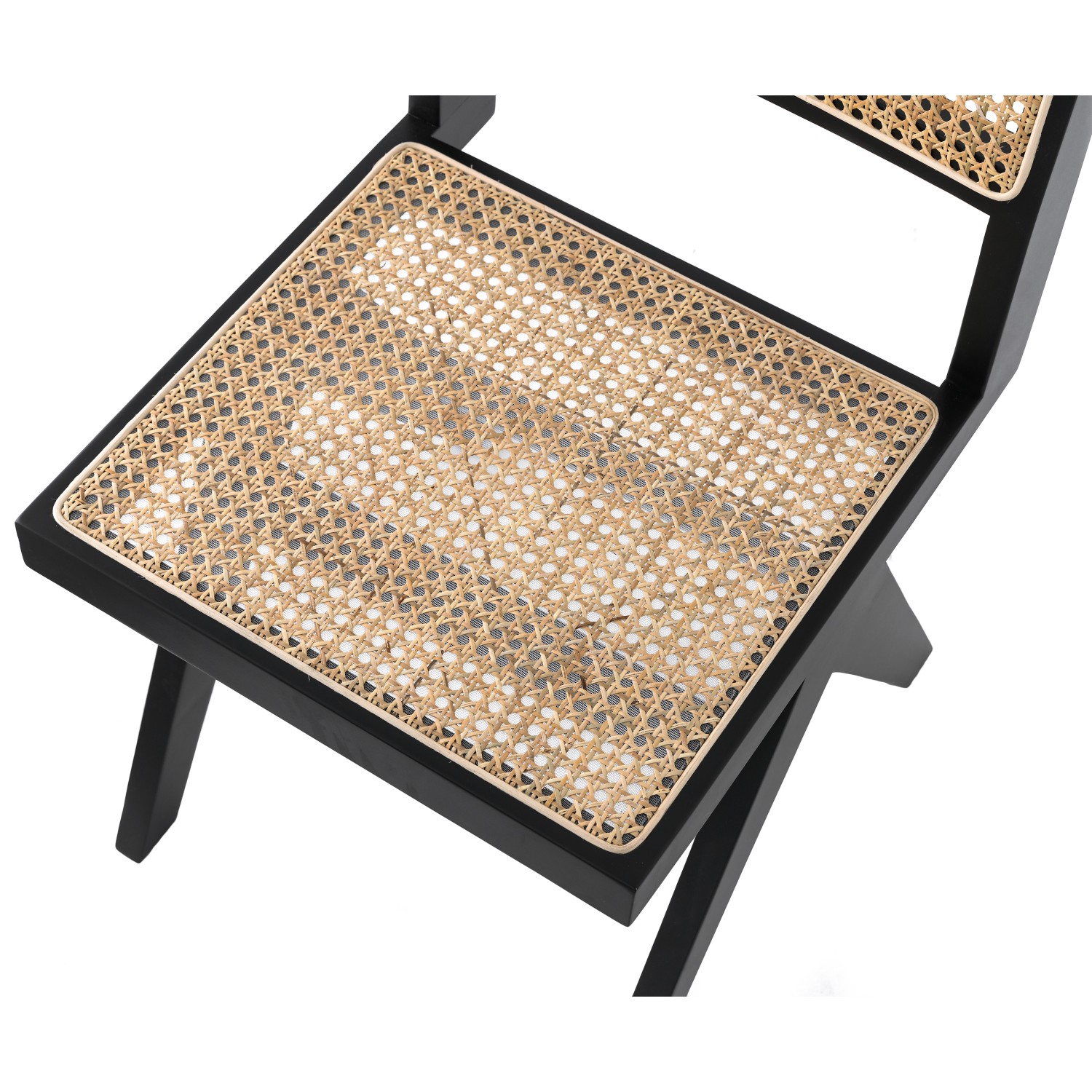 Réplica da cadeira Chandigarh pelo designer Pierre Jeanneret 