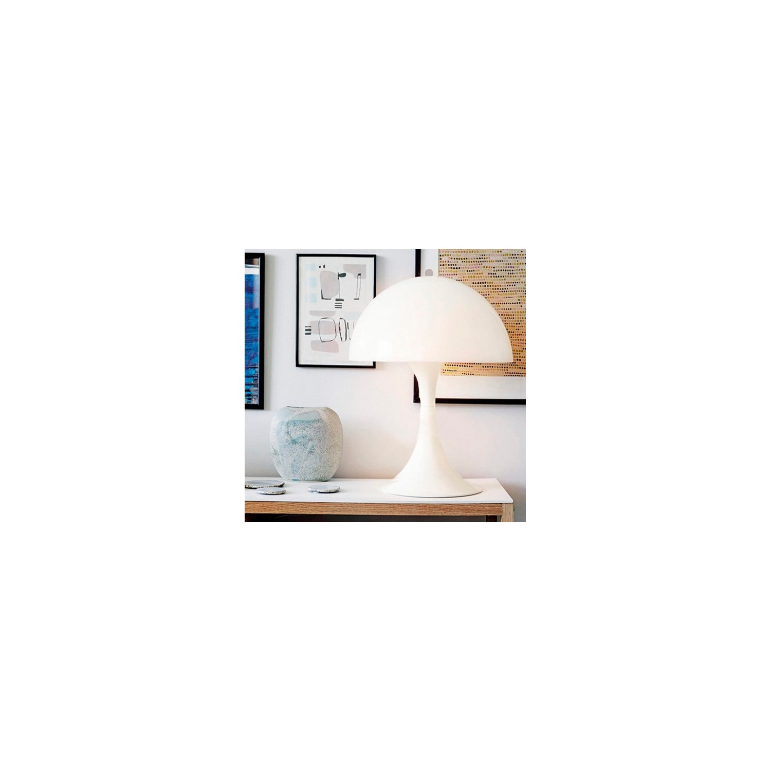 Replica of the Phantella design lamp by Verner Panton
